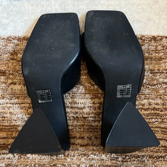 Forever 21 Faux Leather Open Square Toe Heels - 10W - Picture 5 of 6